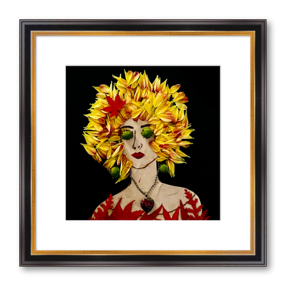 Green Eyes Fine Art Print - Square Academie Frame