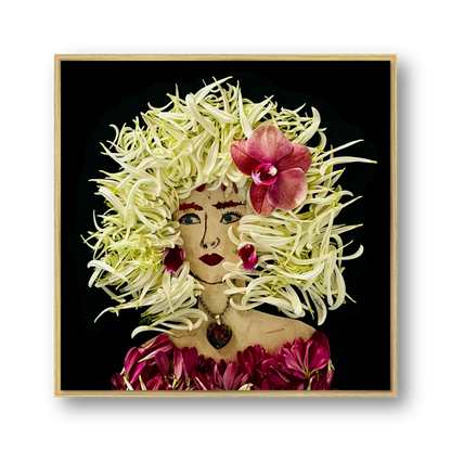 Marilyn Open Eyes Metal Print - Square Gold