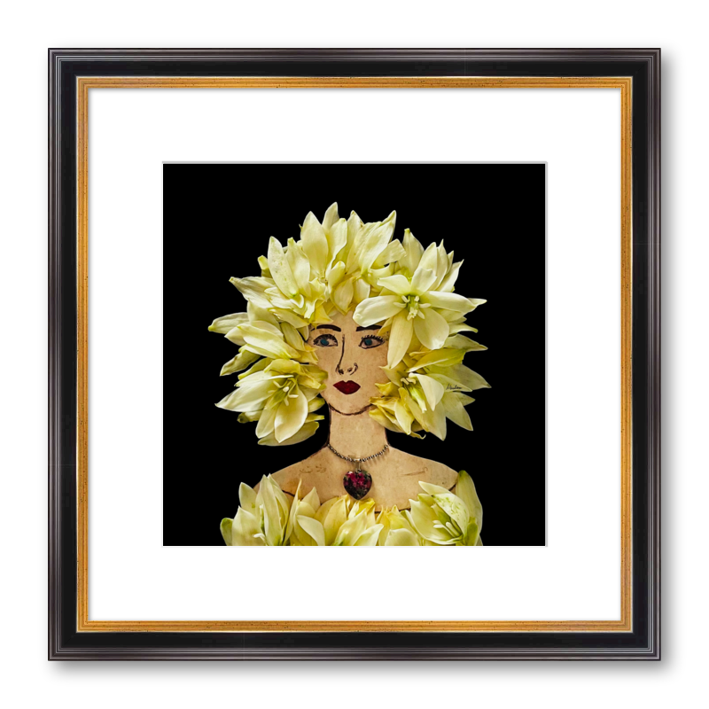 Yucca Fine Art Print - Square Academie Frame